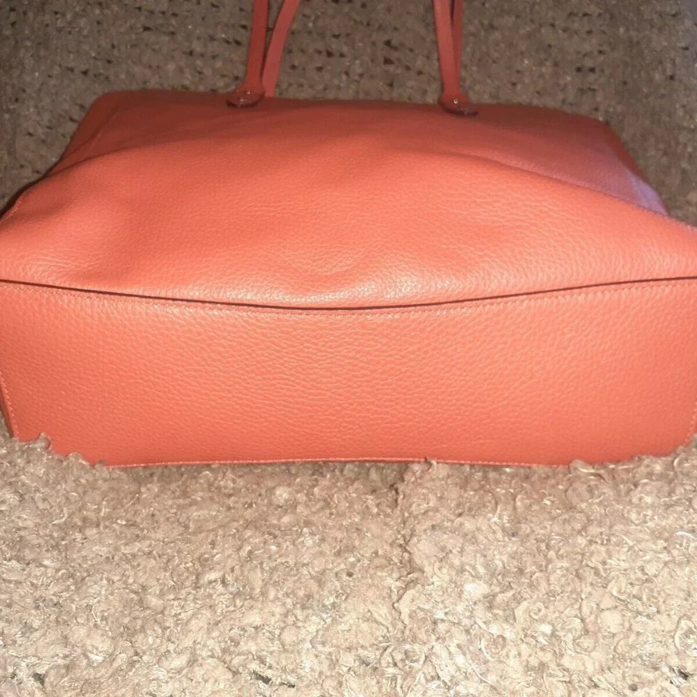 COACH-Turn Lock Town Tote-Scarlet Red Pebbled Leather-Silver Hardware-NEW - Picture 6 of 8